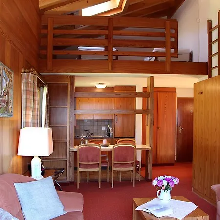 Ambassador Aparthotel 3*
