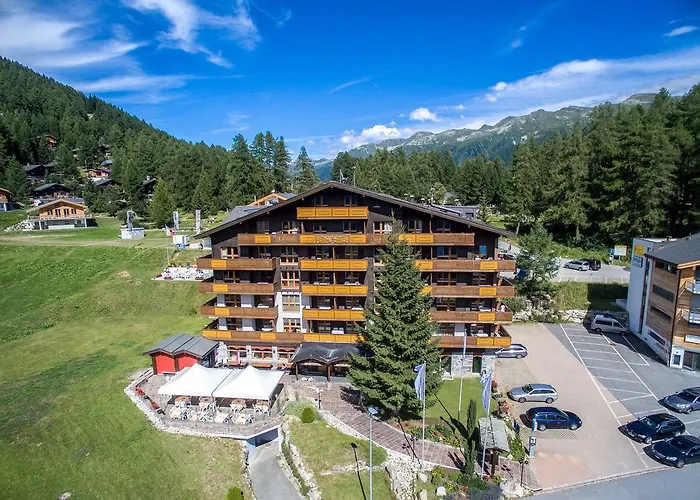 Aparthotel Ambassador 4*