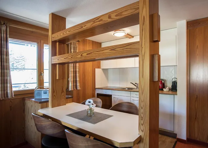 Ambassador Aparthotel 4*